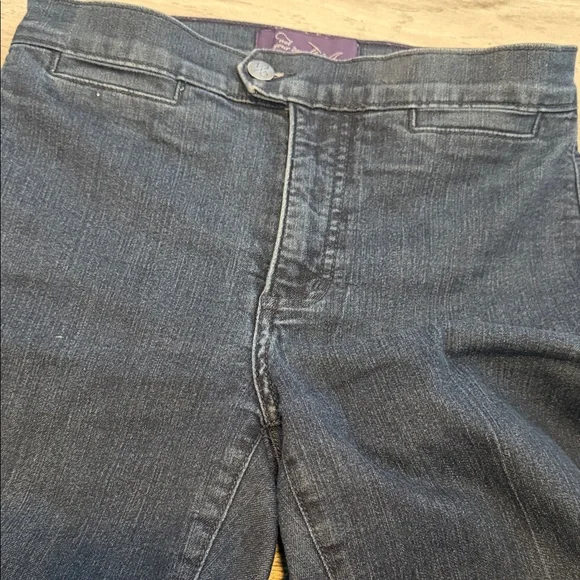 NYDJ | Not your Daughter’s Jeans Dark Wash Flare Leg Jeans size 2P - Picture 2 of 8